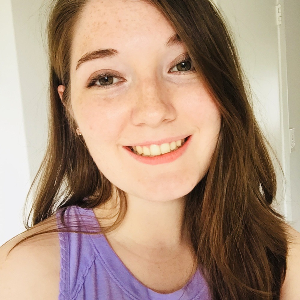 Meet your Posher, Laura